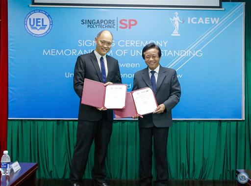 Trường Đại học Kinh tế - Luật và Trường Singapore Polytechnic ký kết hợp tác