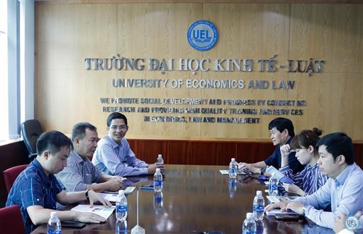 Ban Giám hiệu Trường Đại học Kinh tế - Luật tiếp và làm việc với Đoàn công tác Trường Đại học Thăng Long