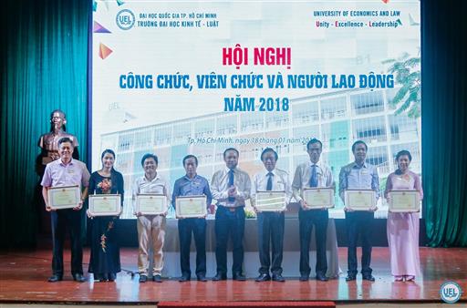 Hội nghị Công chức, viên chức và người lao động Trường Đại học Kinh tế - Luật năm 2018
