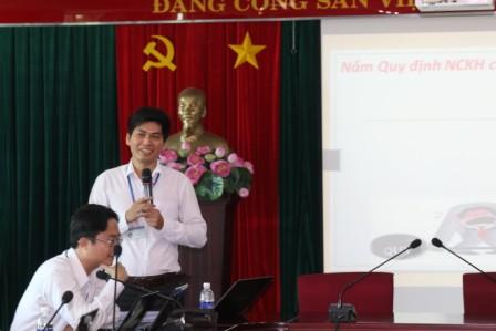 Tọa đàm "Đẩy mạnh hoạt động NCKH trong cán bộ, gảng viên trẻ".