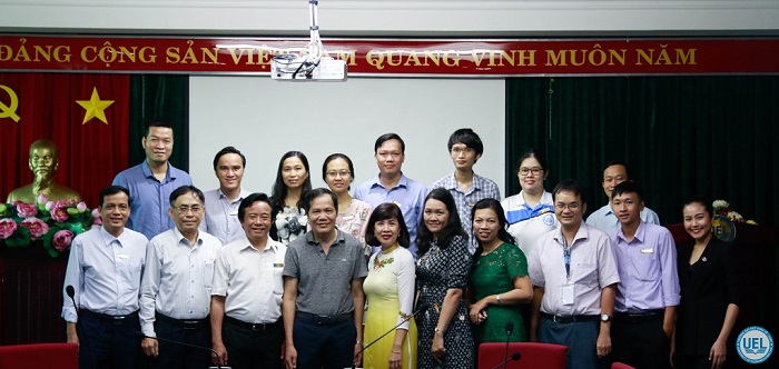 Gặp mặt, cảm ơn giảng viên Khoa Toán Kinh tế nghỉ hưu