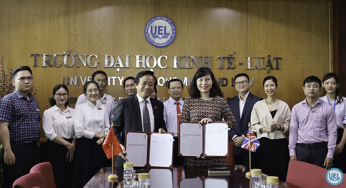 Lễ ký kết gia hạn Biên bản ghi nhớ hợp tác giữa UEL và tổ chức ICAEW