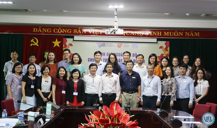 Đánh giá ngoài nội bộ theo tiêu chuẩn AUN - QA chương trình Luật Kinh doanh và Kinh doanh quốc tế