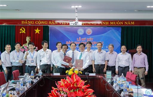 Trường Đại học Kinh tế - Luật và Trường Đại học Hùng Vương ký kết hợp tác