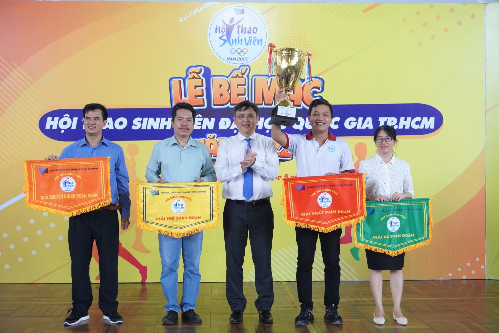 Trường ĐH Kinh tế - Luật đạt Giải nhất toàn đoàn Hội thao Sinh viên ĐHQG-HCM năm 2022