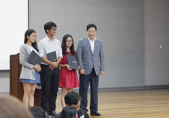 Sinh viên Khoa Hệ thống thông tin đoạt giải cuộc thi Creativity Decathon Global Finals tại Hàn Quốc