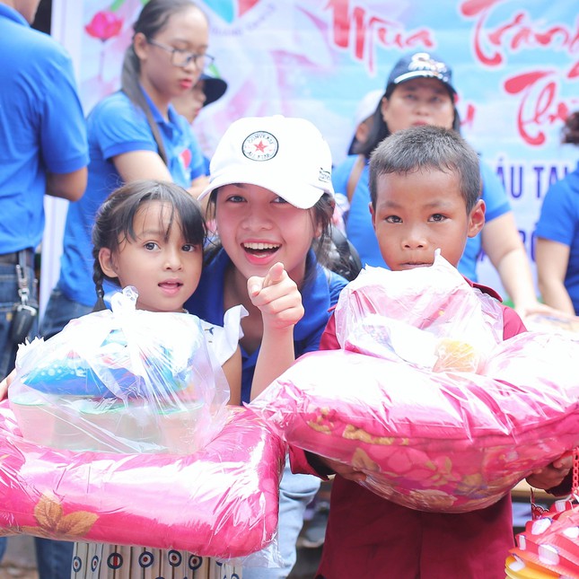 Kiều Anh - Nữ sinh học giỏi, tài năng, đam mê hoạt động Đoàn