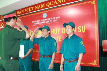 Lễ ra mắt Ban chỉ huy quân sự Trường.