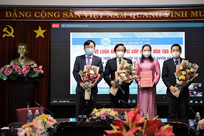 NCS Đỗ Thị Thu Thảo bảo vệ thành công luận án tiến sĩ cấp cơ sở đào tạo ngành Kinh tế chính trị