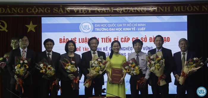 NCS Phạm Mỹ Duyên bảo vệ thành công luận án tiến sĩ cấp cơ sở đào tạo