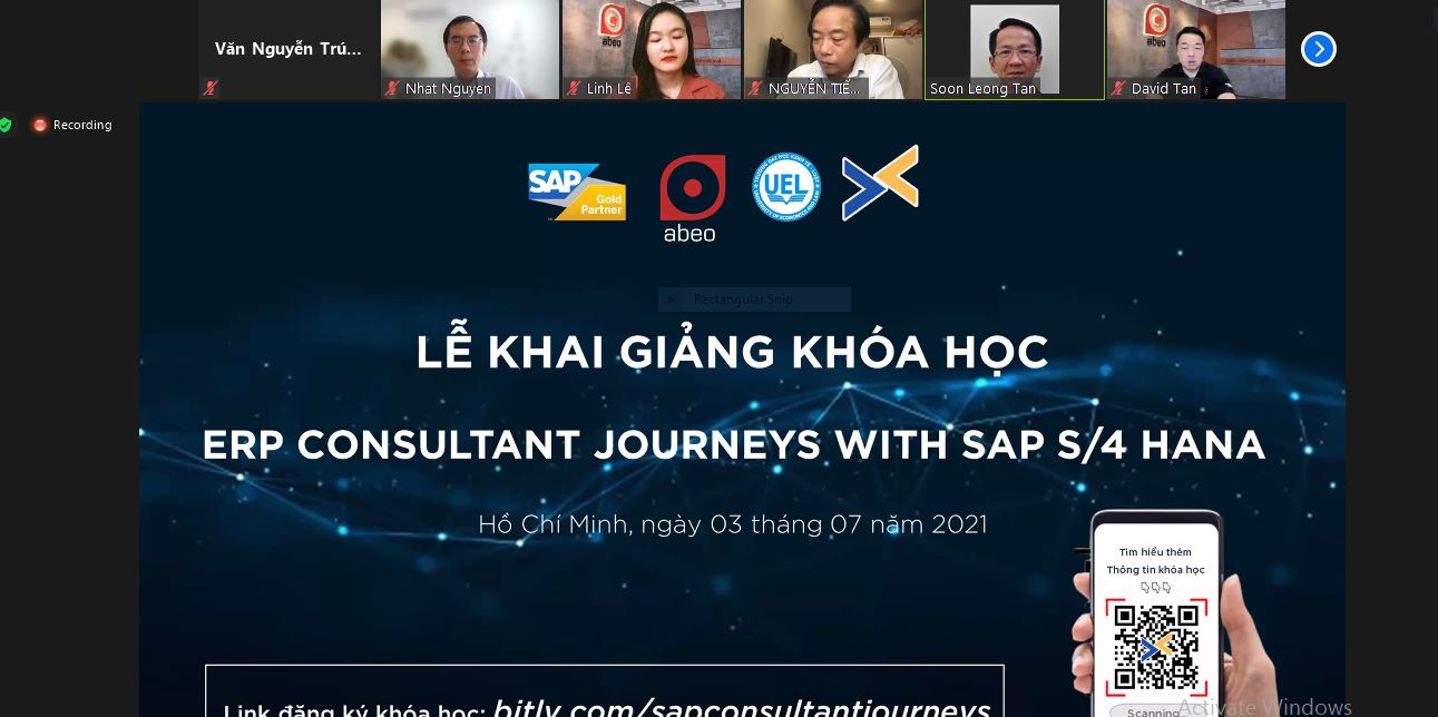 Lễ Khai giảng khóa học "ERP Consultant Journeys with SAP S/4 HANA"