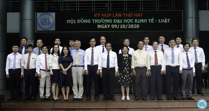 Kỳ họp lần thứ hai Hội đồng Trường Đại học Kinh tế - Luật nhiệm kỳ 2020-2025
