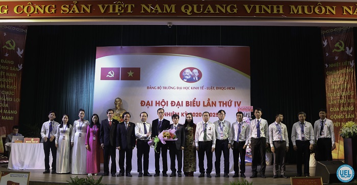 Đồng chí Lê Tuấn Lộc được bầu làm Bí thư Đảng uỷ Trường Đại học Kinh tế - Luật, ĐHQG-HCM nhiệm kỳ IV (2020 - 2025)