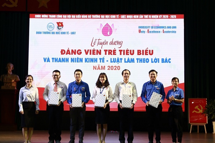 Tuyên dương 130 Gương điển hình làm theo lời Bác năm 2020