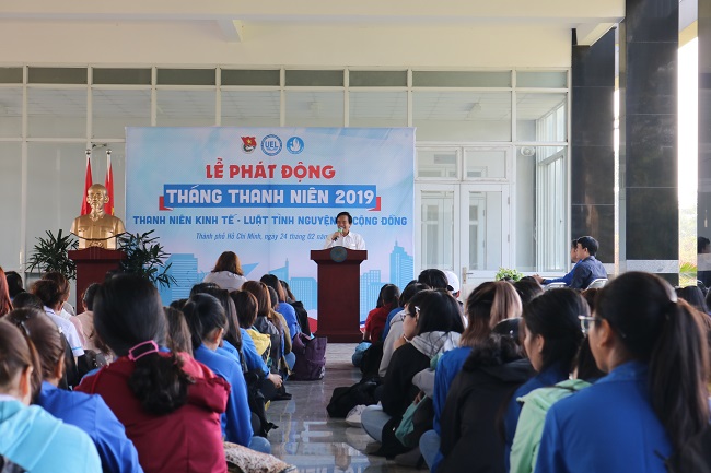 Lễ Phát động Tháng Thanh niên 2019 và Ra quân Chủ nhật xanh tại Trường Đại học Kinh tế - Luật