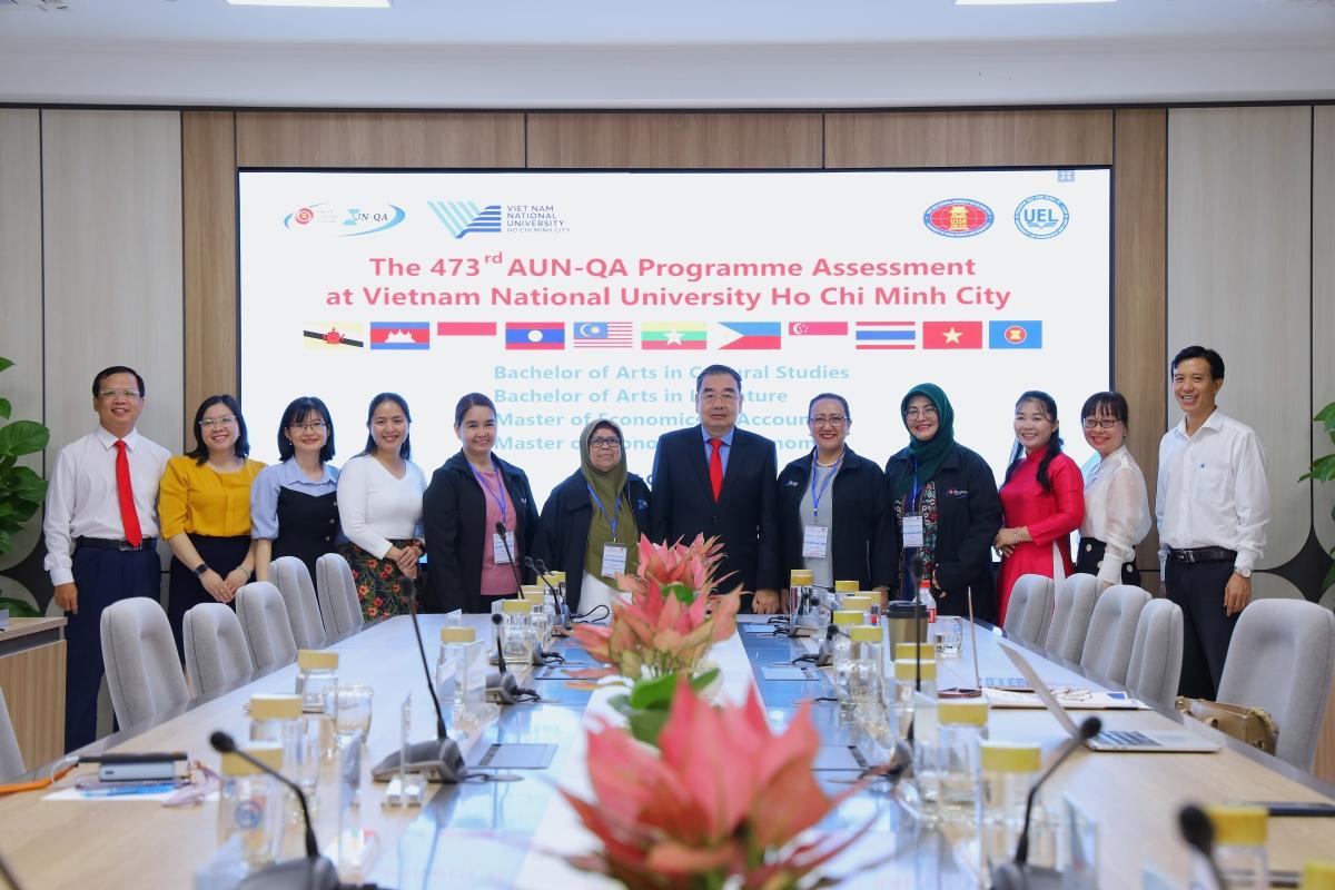 UEL vừa thực hiện đánh giá ngoài hai chương trình đào tạo thạc sĩ theo chuẩn kiểm định chất lượng AUN-QA